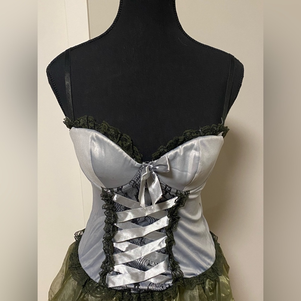 La Vie En Rose Dead Bride Halloween Costume